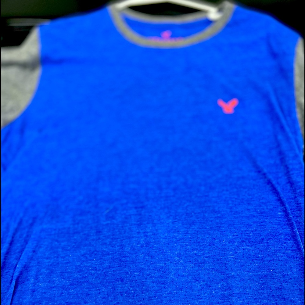 Men’s American Eagle T-Shirt Size Large